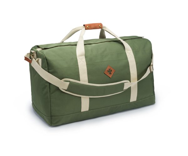 Revelry supply the continental large duffle, green