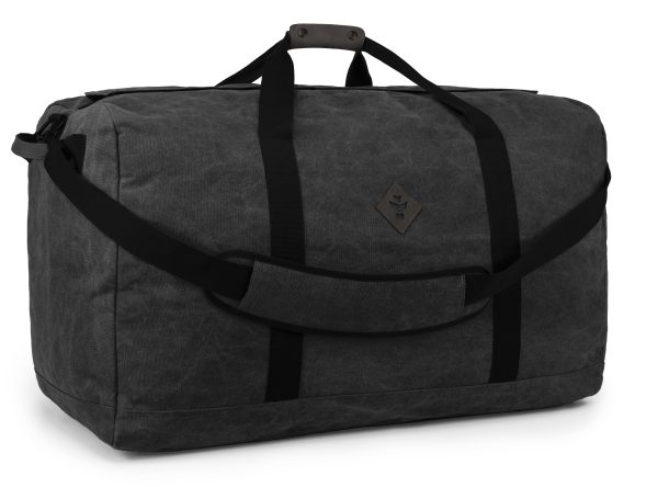 Revelry supply the northerner extra large duffle, smoke