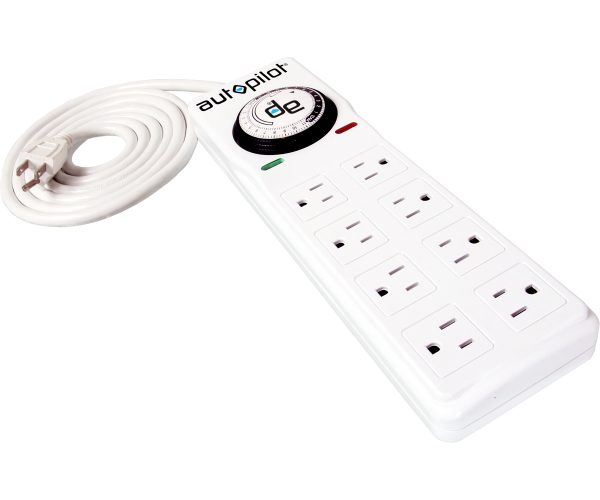Autopilot surge protector / power strip with 8 outlets & timer